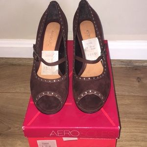 BRAND NEW! Brown peep toe 2 inch strapped heel